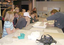 students in the Conservation Lab