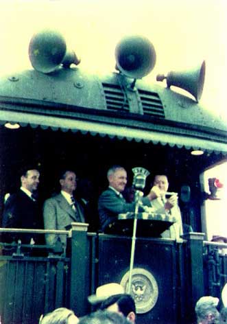 photo of Truman at back of campaign train